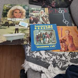 6 st LP skivor 25 kr st eller alla för 150