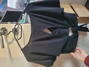 Topp - Svart topp, använd.