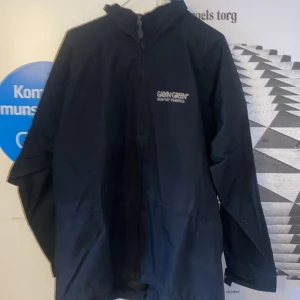 Calvin green gore tex jacka - Nice jacka vattentät jalla