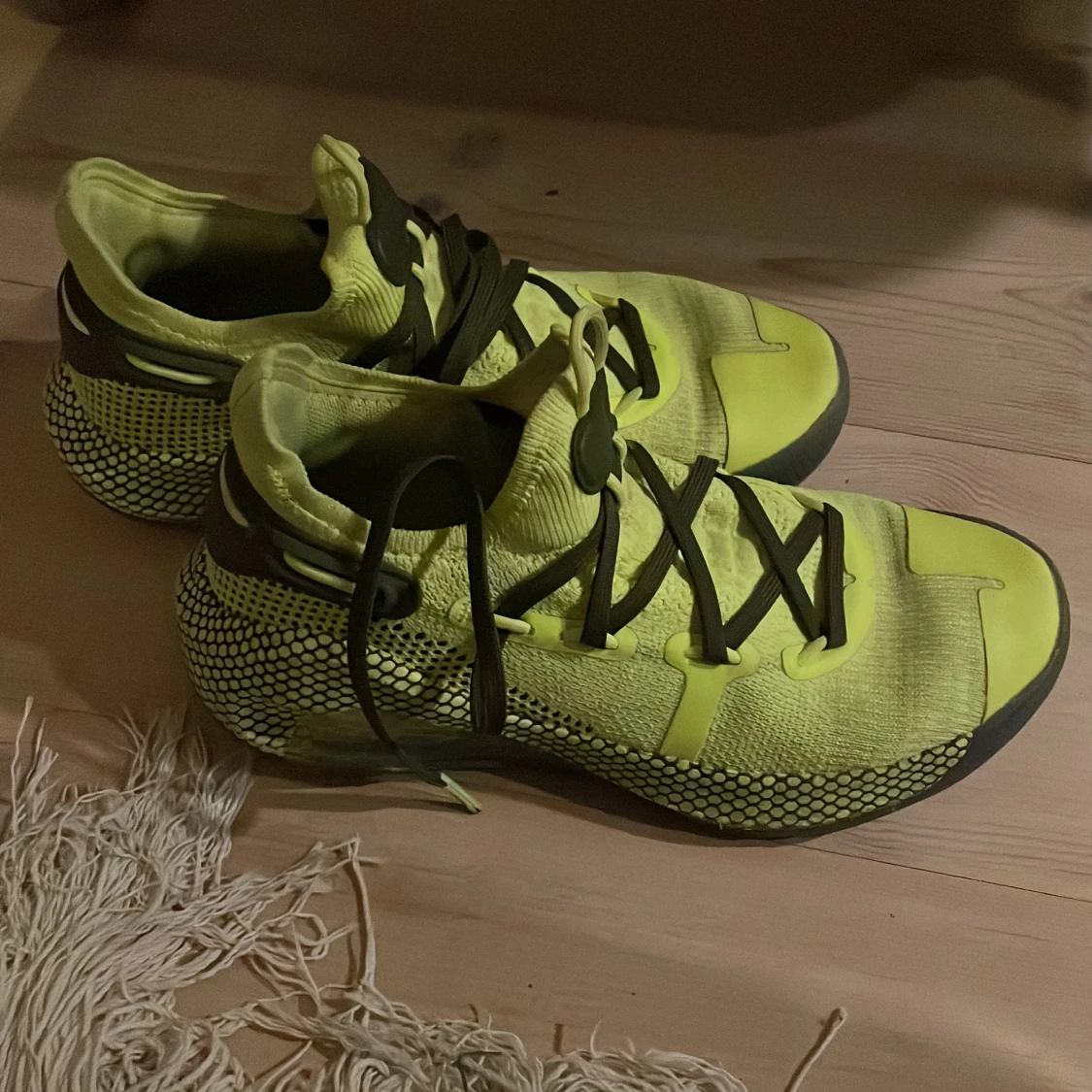 Basketskor Under Armour