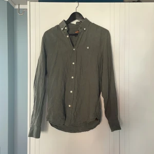 Morris Linneskjorta  - Linneskjorta från Morris, endast använd några gånger, jättefint skick  Storlek: XS 