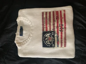 Ralph Lauren 👌 - Endast använd tre eller fyra gånger!  Inga skador och i utmärkt skick!