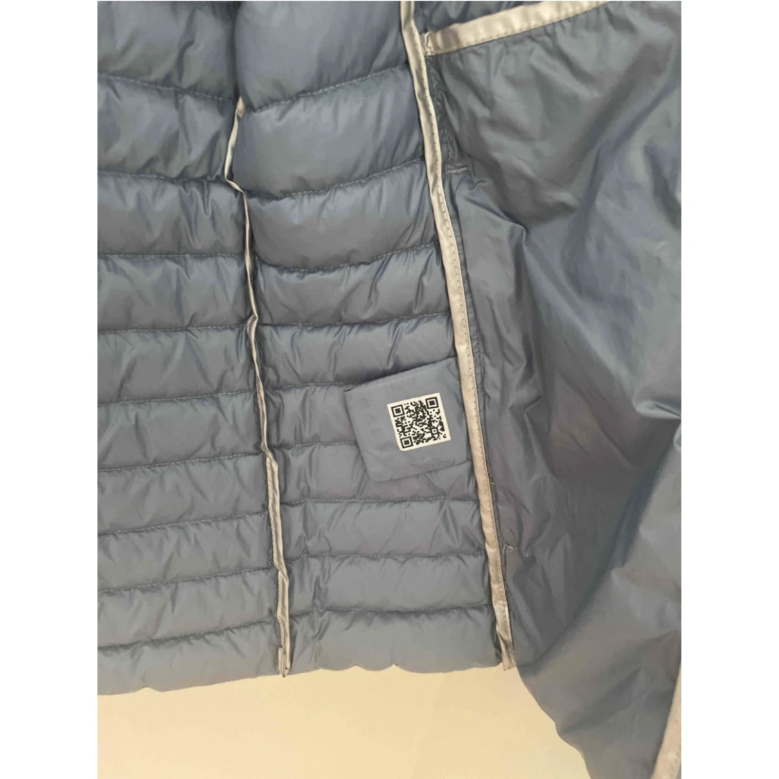 Jott ljusblå väst - 91