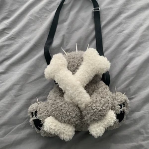 Racer bear bag - Please handle with 💜