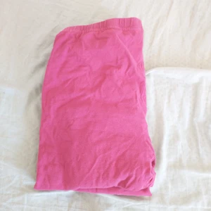 Ellos rosa tights strl 170-176 - Rosa tights för barn storlek 170-176(SE strl); kontant och Swish. 