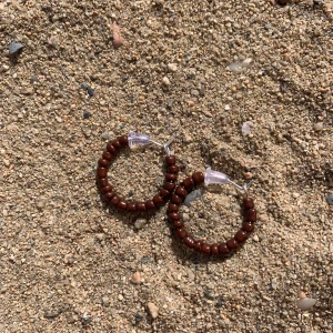 Brown hoops🤎 - Brown hoops🤎 ca 2 cm i diameter, finns även att få i större hoops. För mer kolla in hannashoops.com 🐻