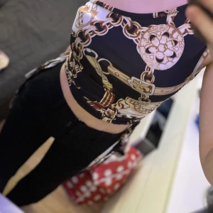 Topp - Fin topp storlek s Frakt 30kr