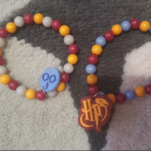 Harry Potter armband  - Frakt: 15kr -oanvända (nya)  Båda ingår!