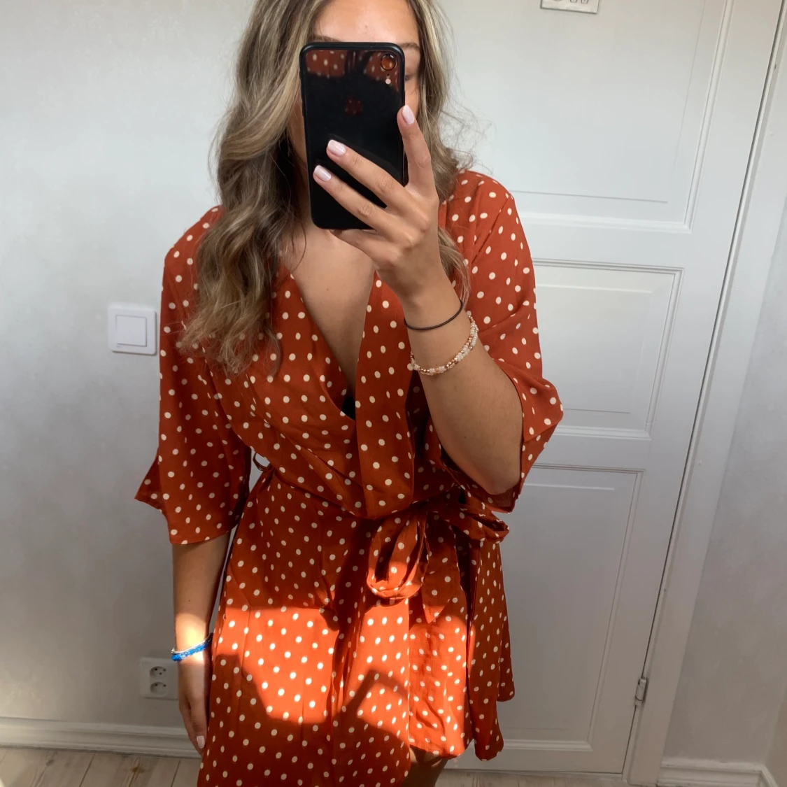 Prickig somrig klänning - 90