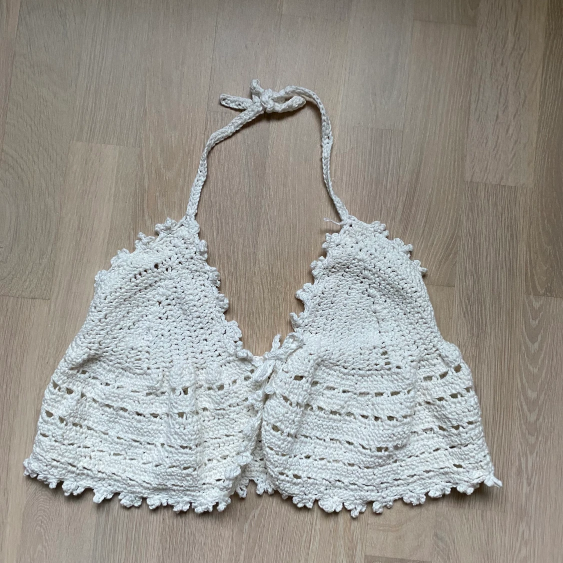 Hand virkad trendig topp!!