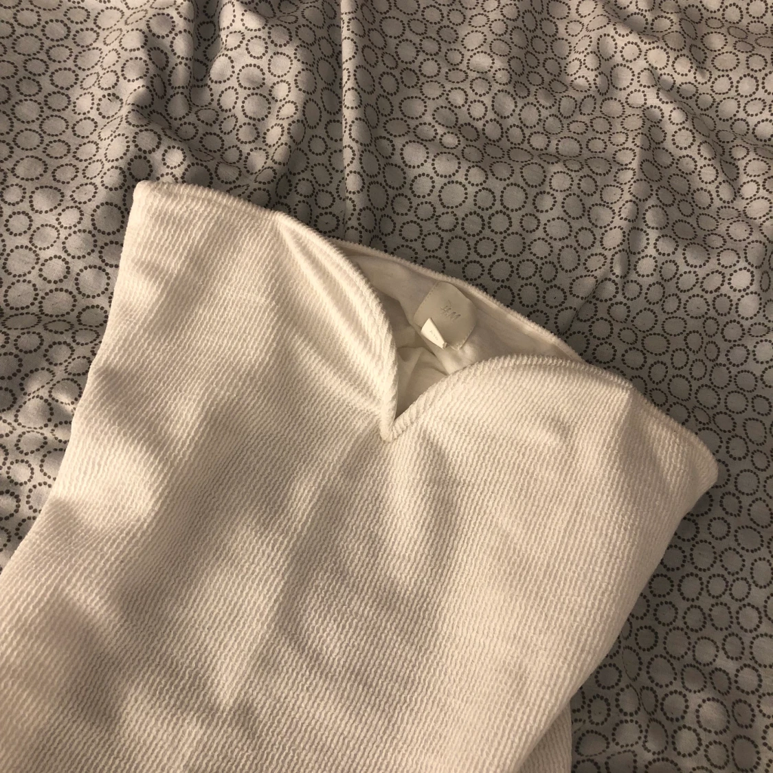 Vit ribbad klänning  - 90