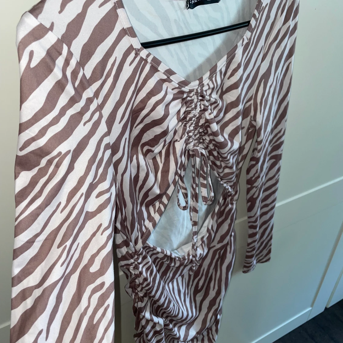 Zebra färgad klänning - 91