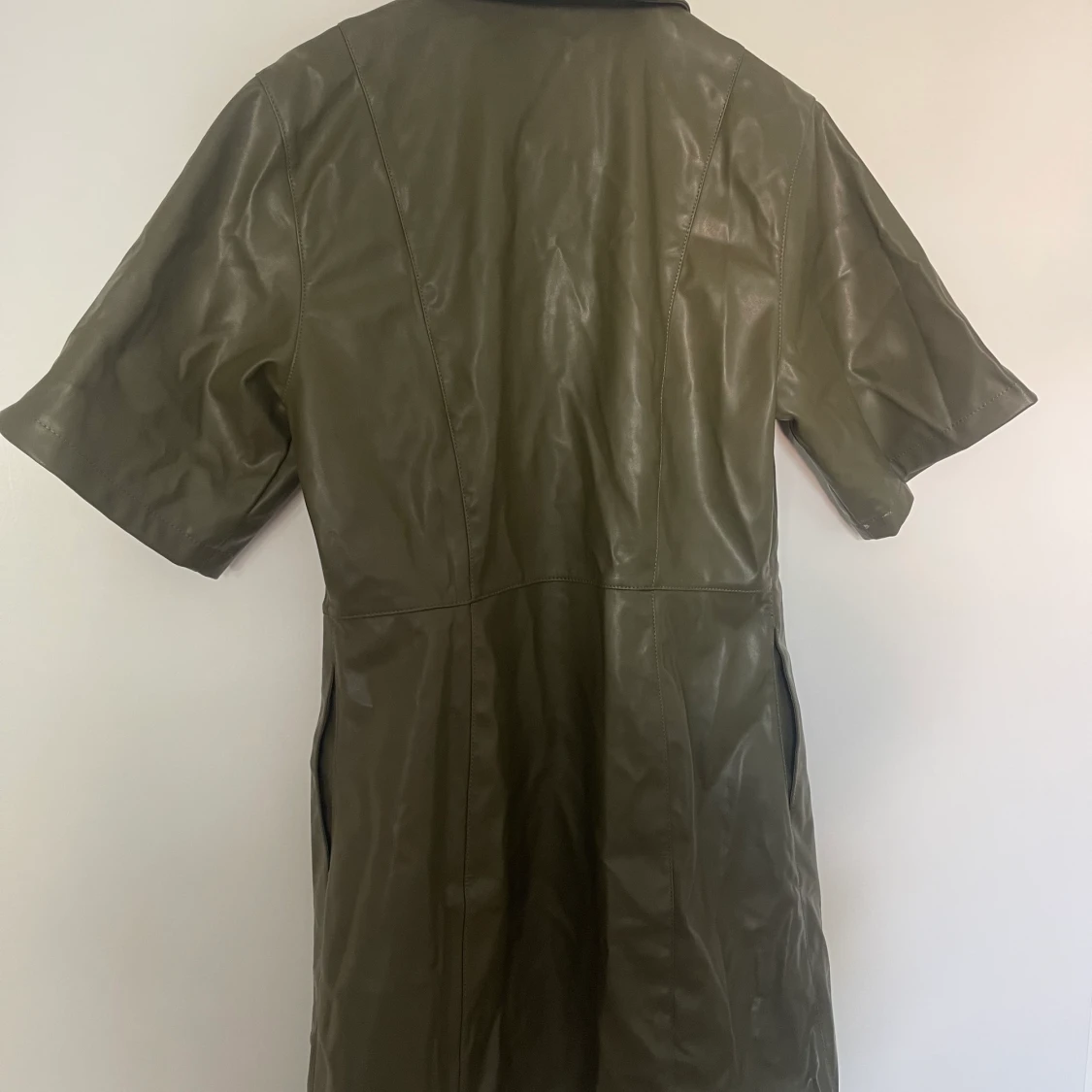 Weekday ”skinnklänning”  - 90