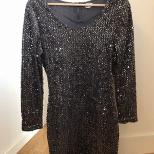 Mango  - Klänning från mango -small. Fin skick 