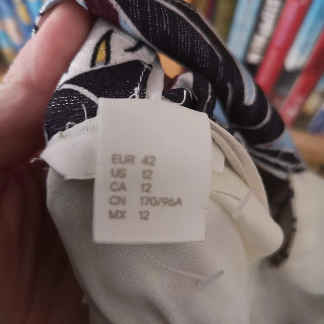 Jättefin klänning strl L - 91