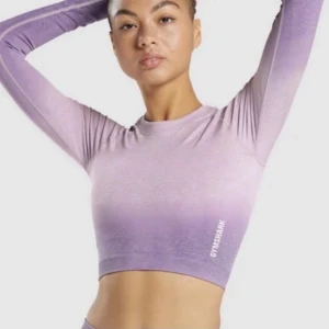 Gymshark träningstopp  - Säljer denna fina gymshark topp i stl xs/s 