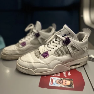 Jordan 4 retro metallic purple - Slitna men går säkert att fixa till