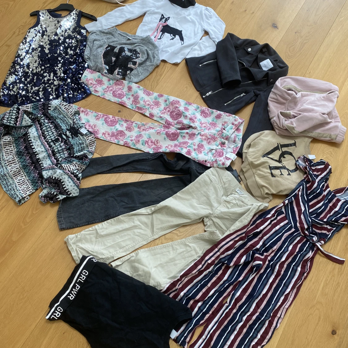 Diverse tjejkläder 116-128