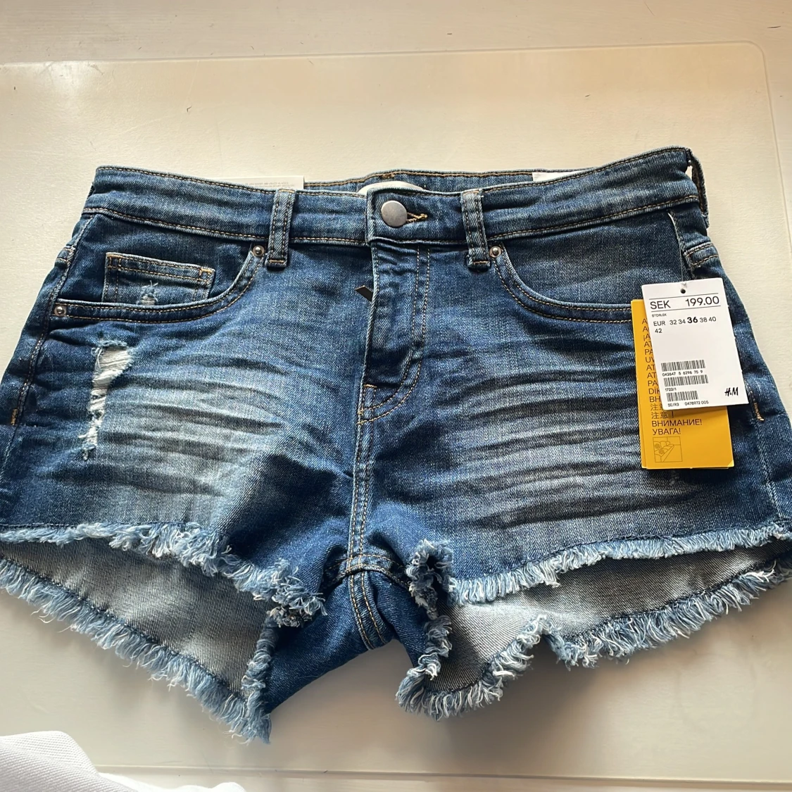 Sjukt snygga mörka jeans shorts😍💙