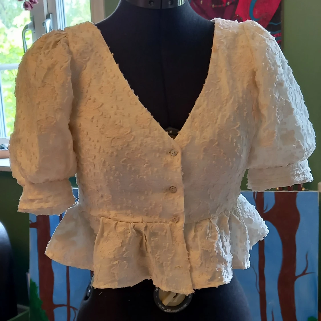 Gullig vit blus storlek s