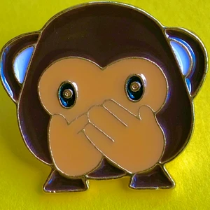 Monkey pin 🙊🙊 - Fri frakt 🙊🙊