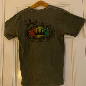 Stussy t shirt  - Stussy T-shirt köpt på stussy i London, storlek M 