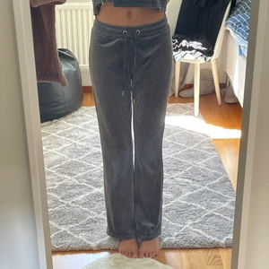 Mjukis  - Söta gråa mjukis i bra skick!🖤🖤 Köparen står för frakten❤️