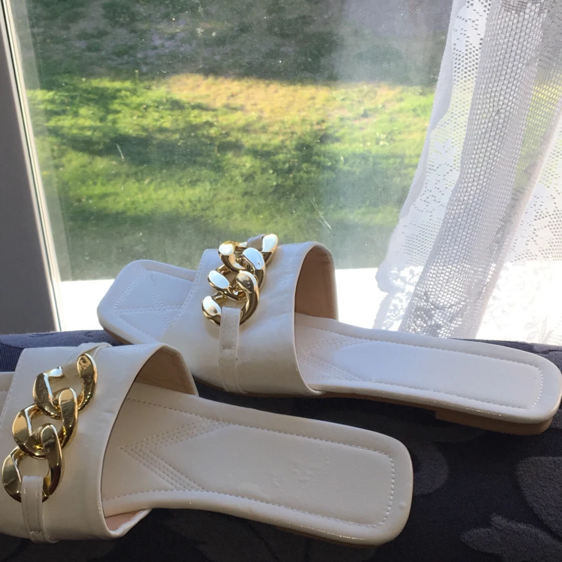 Sofistikerade  tonåriga Coming of age Slippers!!