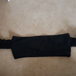 Bikini topp - En jätte fin bikini topp m men passar s använd typ 2 gånger men märks ej