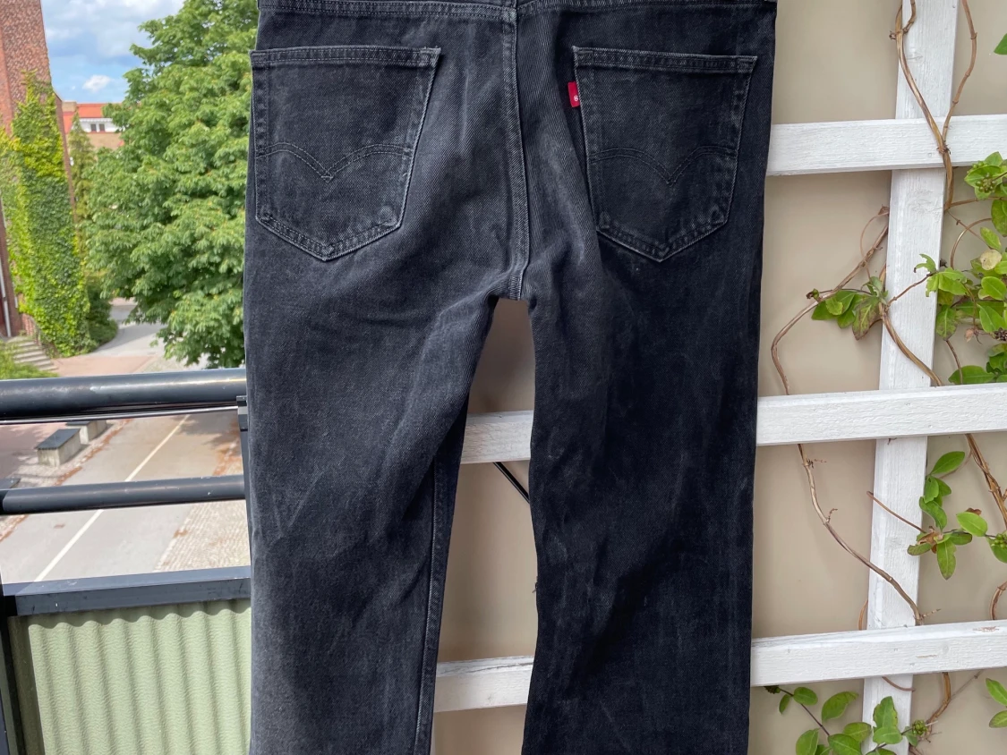 Levi’s Jeans 505 Svarta  - 91