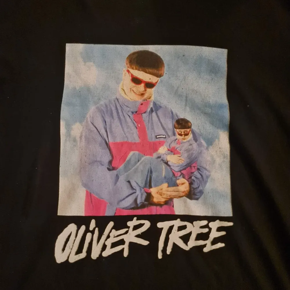 Oliver Tree T-Shirt (Icke Officiell Merch) Säljs pga av ingen användning 105 kr inkluderande frakt. ‼️Såld‼️. T-shirts.