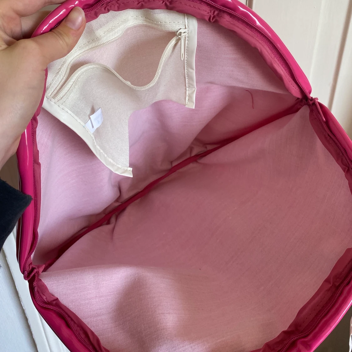 Rosa latex väska - 91