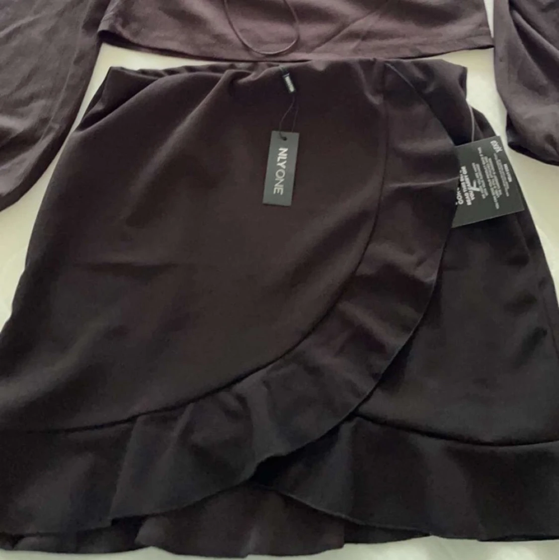 Sätt top med kjol  - 90