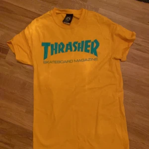 Trasher tröjaaaa - En oanvänd trasher tröja ifrån junkyard! Helt ny! Nypris 539kr men säljer för 200/150+frakt!