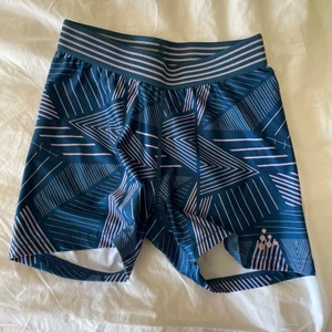 Träningsshorts från Craft! - Snygga och sportiga shorts från Craft! Köparen står för frakten🤍
