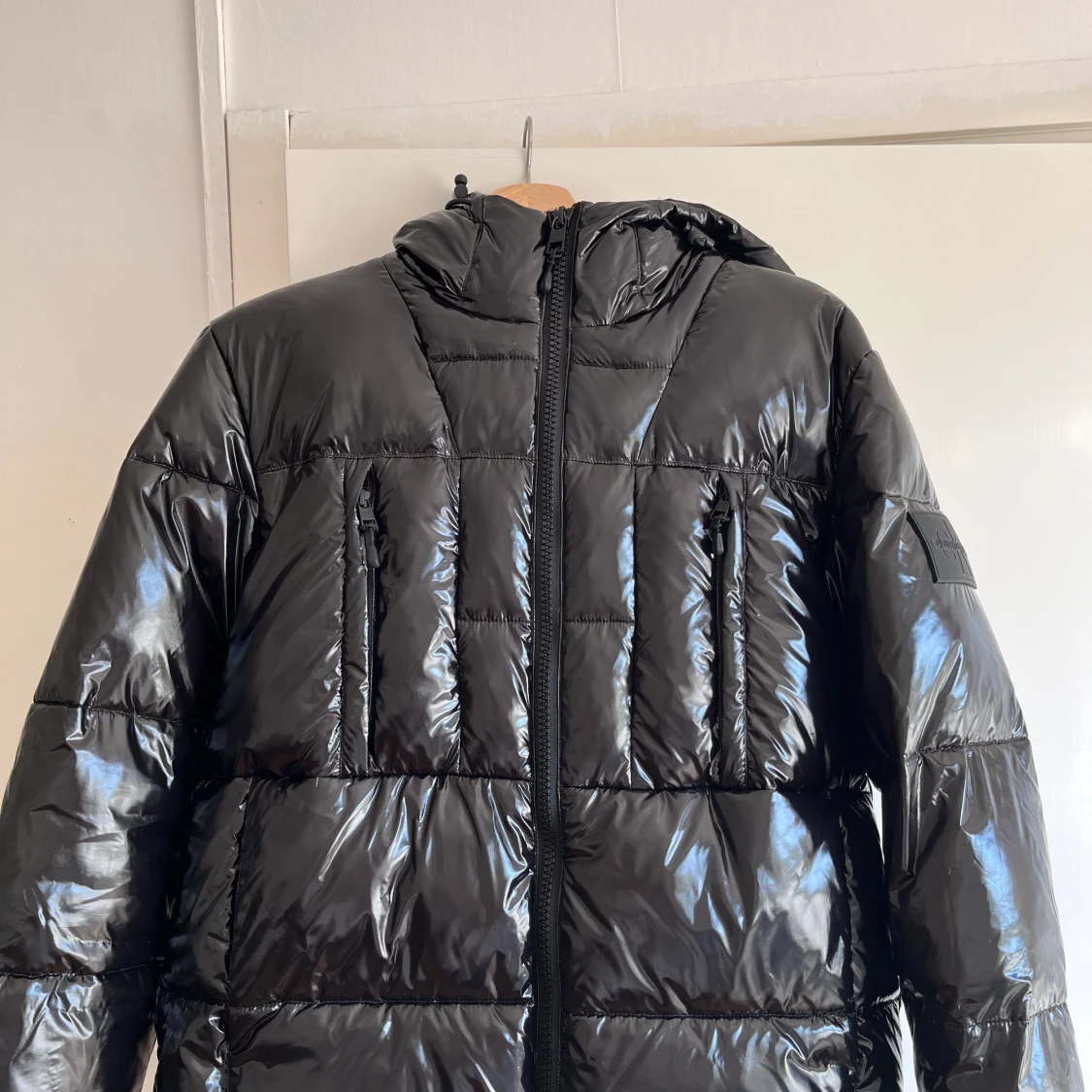 Hooded high shine Puffer Unisex