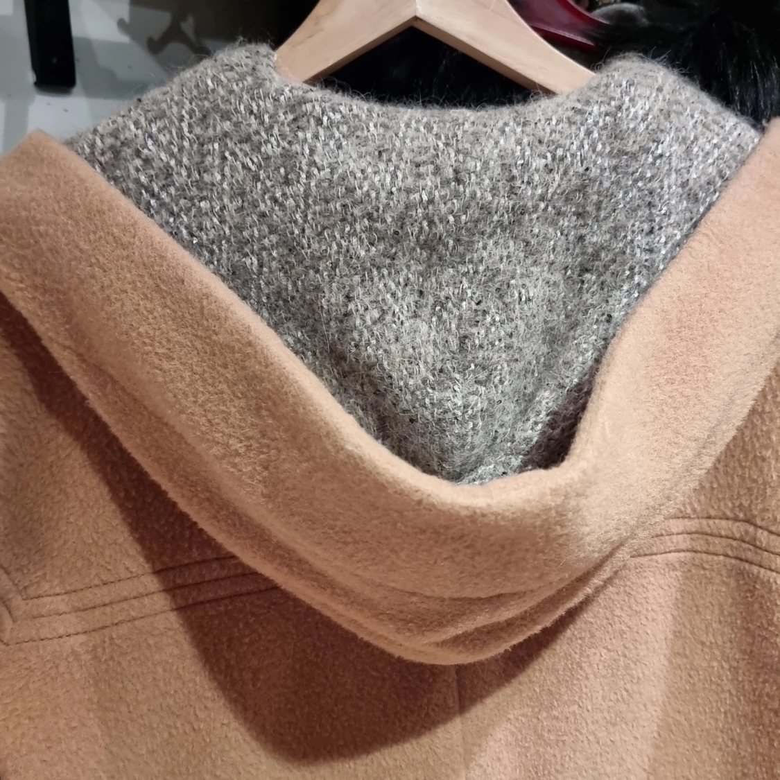 Dolcedonna beige medium length coat in size M/L - 91