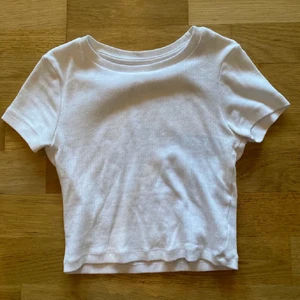 Vit topp - Superfin vit topp stl xs aldrig använd