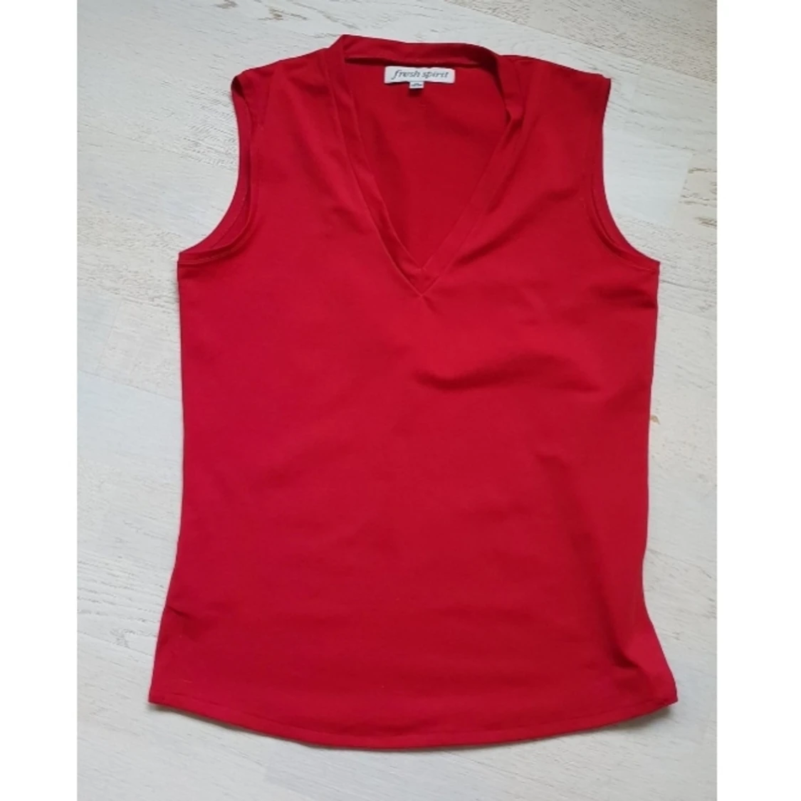 Rött linne/väst S/m - 91