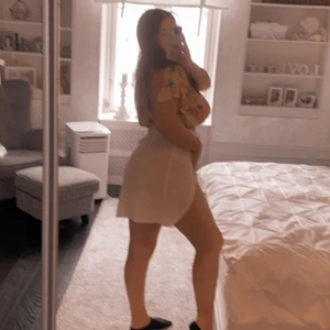 Vit Kjol  - Super fin och gullig strandkjol från Biancas kollektion med Nelly! Helt slutsåld! Storlek M/S. 💗