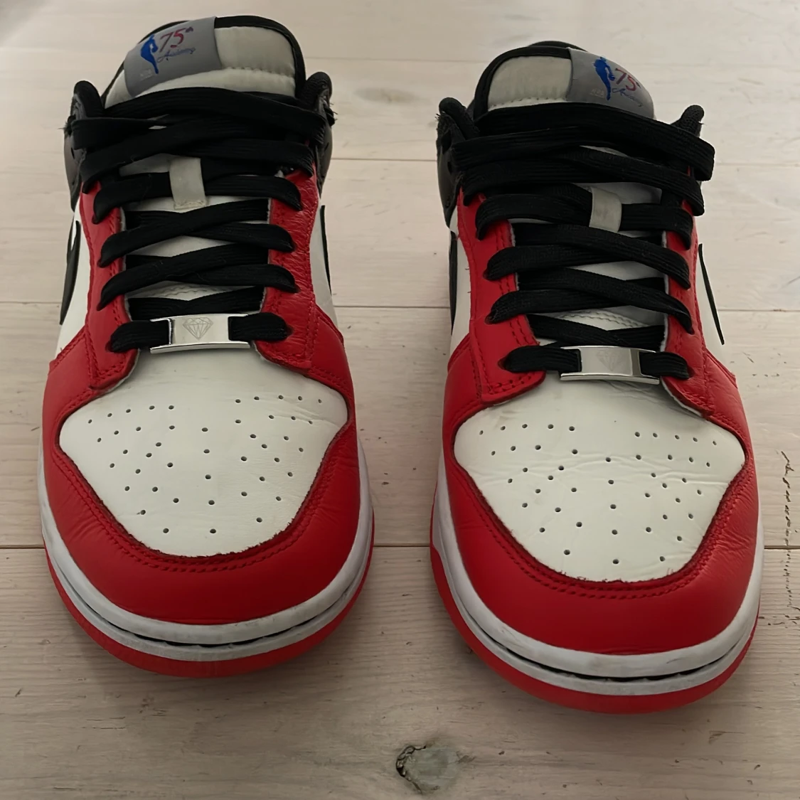 NIKE DUNK LOW NBA 75TH ANNIVERSARY CHICA