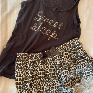 Pyjamas  - Knappt använda från cubus, junkyard 