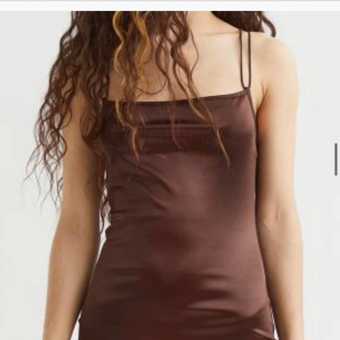 Brun klänning - 90