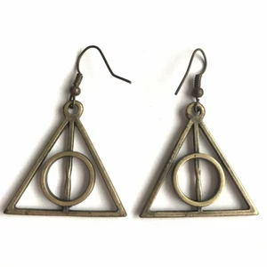 Harry Potter Deathly Hallows örhängen - Örhängen i form av dödsrelikerna från Harry Potter 🤓⚡️