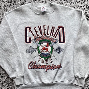 VINTAGE HOODIE - Vintage sweatshirt i storlek M - gratis frakt! 😃