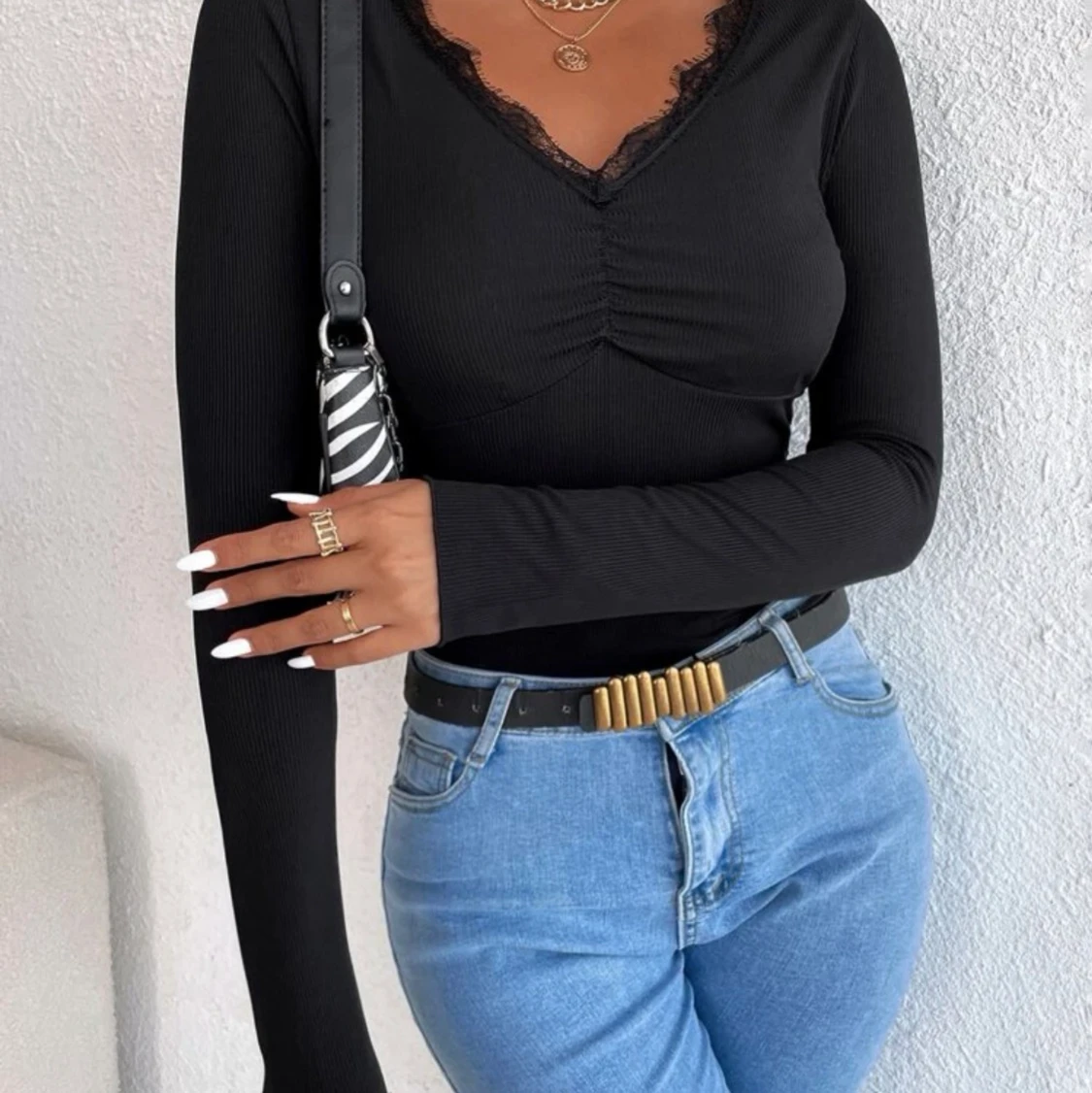 Svart långärmad tröja med spets🖤🖤