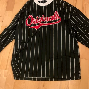 Tröja - En tröja som inte kommer till användning.  