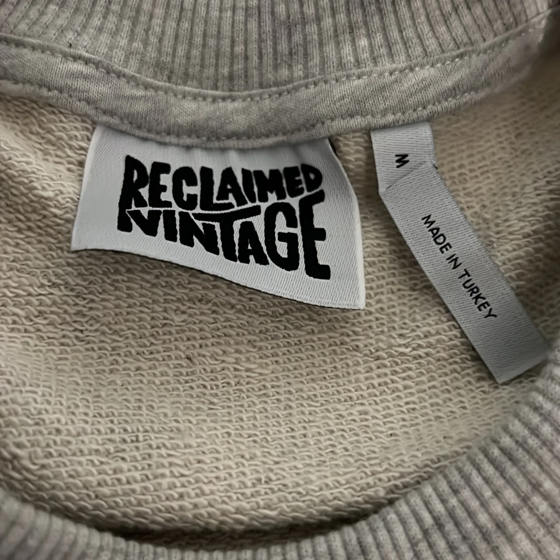 Rhinestone college vintage - 91