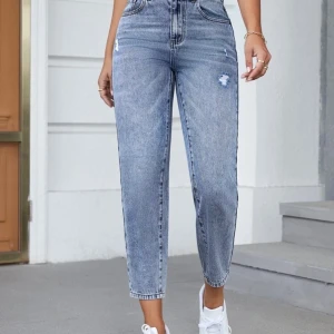 Jeans - Snygga jeans, aldrig använda! Storlek M, ingen stretch.