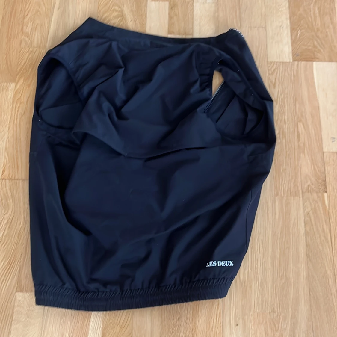 Les deux väst  - 91